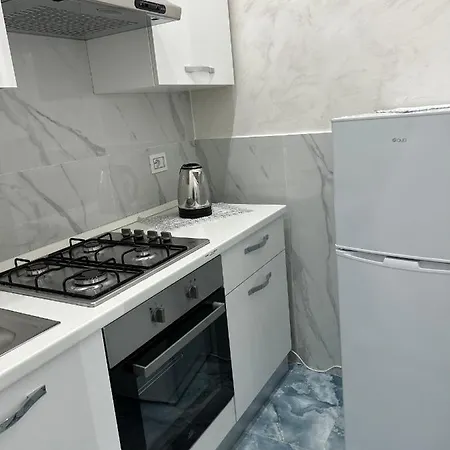 Ester 4 * Naples