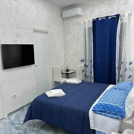 Ester 4 Apartment *